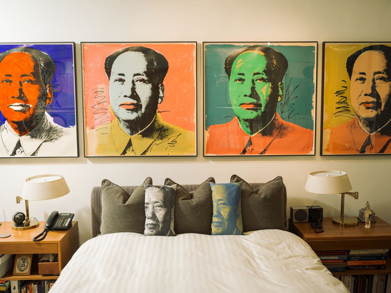 "Mao Zedong" (1972) by Andy Warhol.