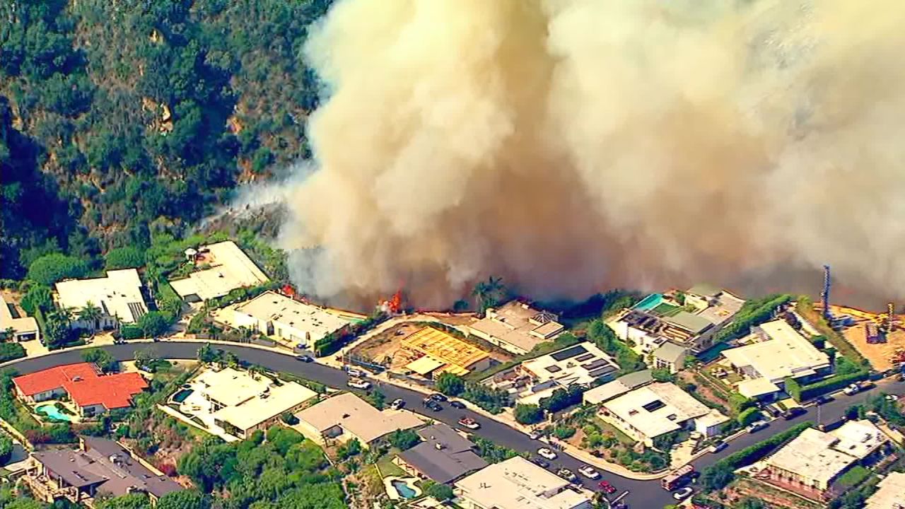 Aerial footage shows Palisades fire threaten homes CNN