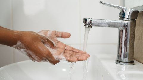 Washing your hands is the best way to prevent the spread of antibiotic-resistant E. coli.