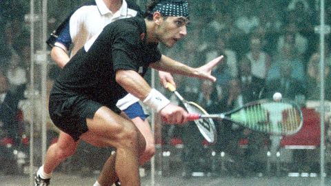 Egyptian Ahmad Barada in action in the 1999 World Open Squash Championship under the Giza pyramids. 