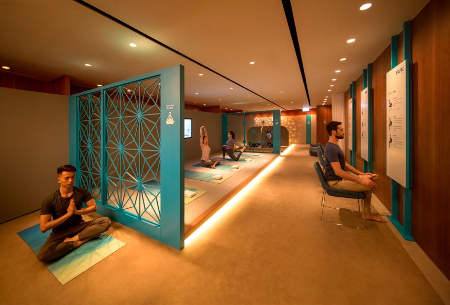 <strong>Meditative style</strong>: The six first-class lounges at Hong Kong International Airport offer numerous opportunities for relaxation.