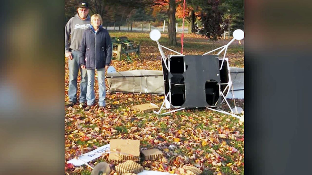 samsung satellite falls womans yard sot mxp vpx_00000128
