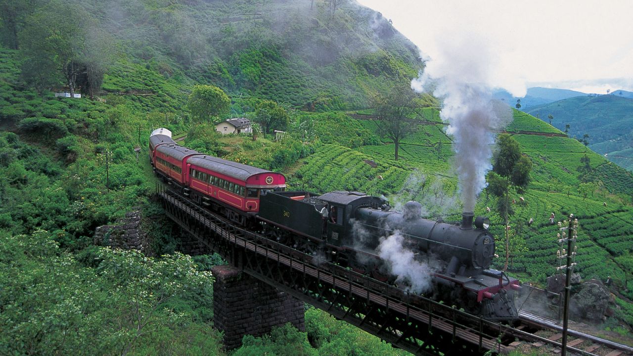 <strong>Unique experiences:</strong> Viceroy Special, Sri Lanka's classic tea train, has been running from Colombo to Badula since the 19th century.
