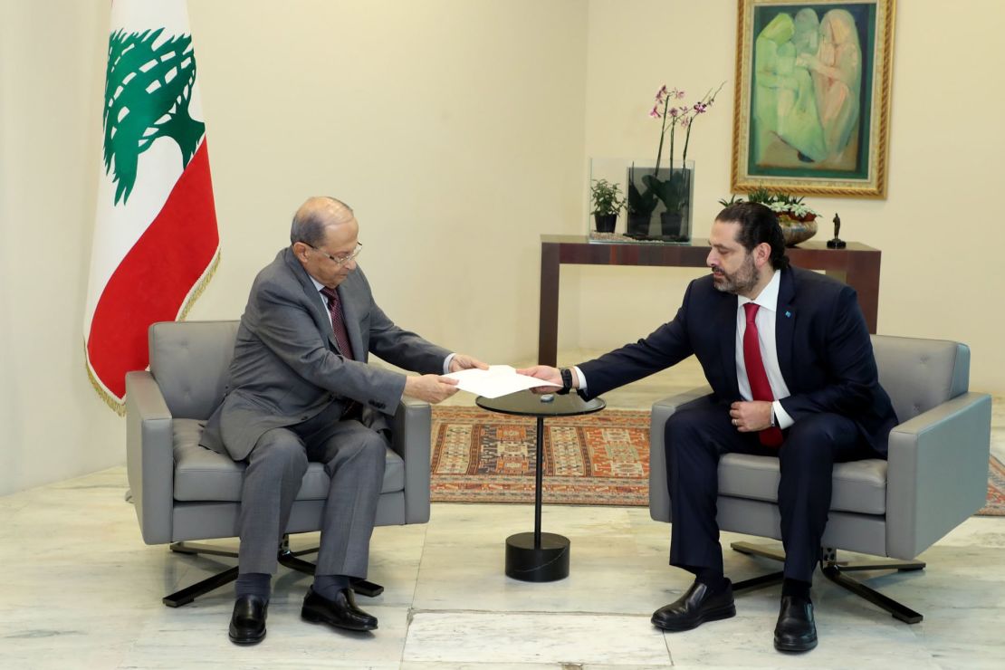 Lebanese PM Hariri hands resignation to Lebanon President