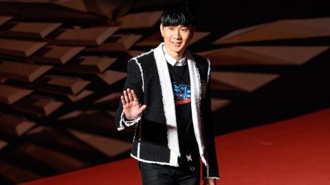 Singaporean singer JJ Lin was receiving treatment at a Chinese hospital when his drip bag and syringe were allegedly offered for sale on social media.