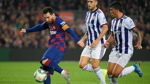 Lionel Messi scored twice in Barcelona's 5-1 win over Valladolid Tuesday.