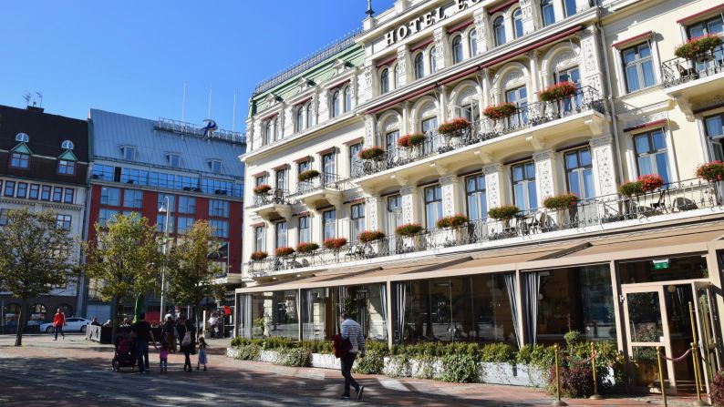 <a href="index.php?page=&url=https%3A%2F%2Fwww.hoteleggers.se%2Fen" target="_blank" target="_blank"><strong>Hotel Eggers</strong></a><strong>: </strong>The third-oldest hotel in Sweden (parts of the building date back to 1820), this elegant property derives its electricity from its own wind turbine off the coast.