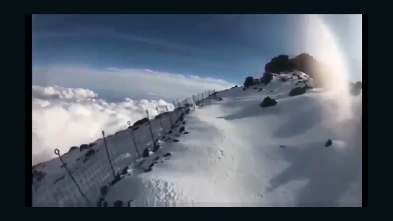 Mount Fuji: Live-streamer missing after fall while climbing Japanese peak |  CNN