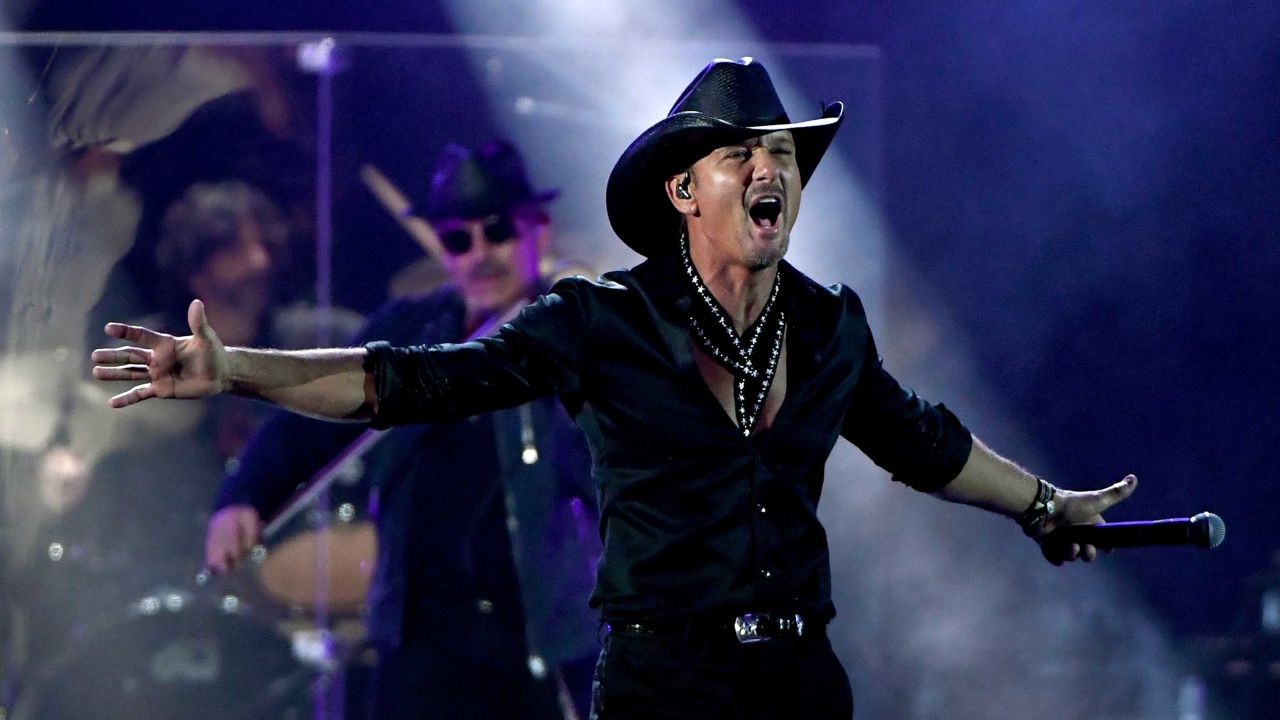 Tim McGraw, here in 2019, will kick off a new tour in 2024.