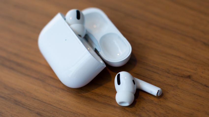 04 Sam Kelly AirPods Pro review