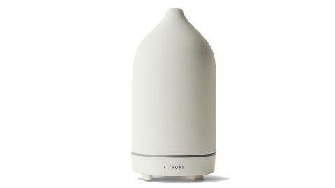 underscored-mariah-vitruvi stone diffuser