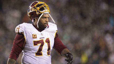 Trent Williams walks off the field during a game against the Philadelphia Eagles on December 26, 2015 at Lincoln Financial Field in Philadelphia.