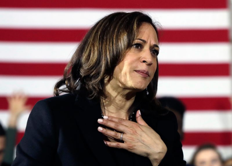 Kamala Harris introduced a bill to keep schools open three more