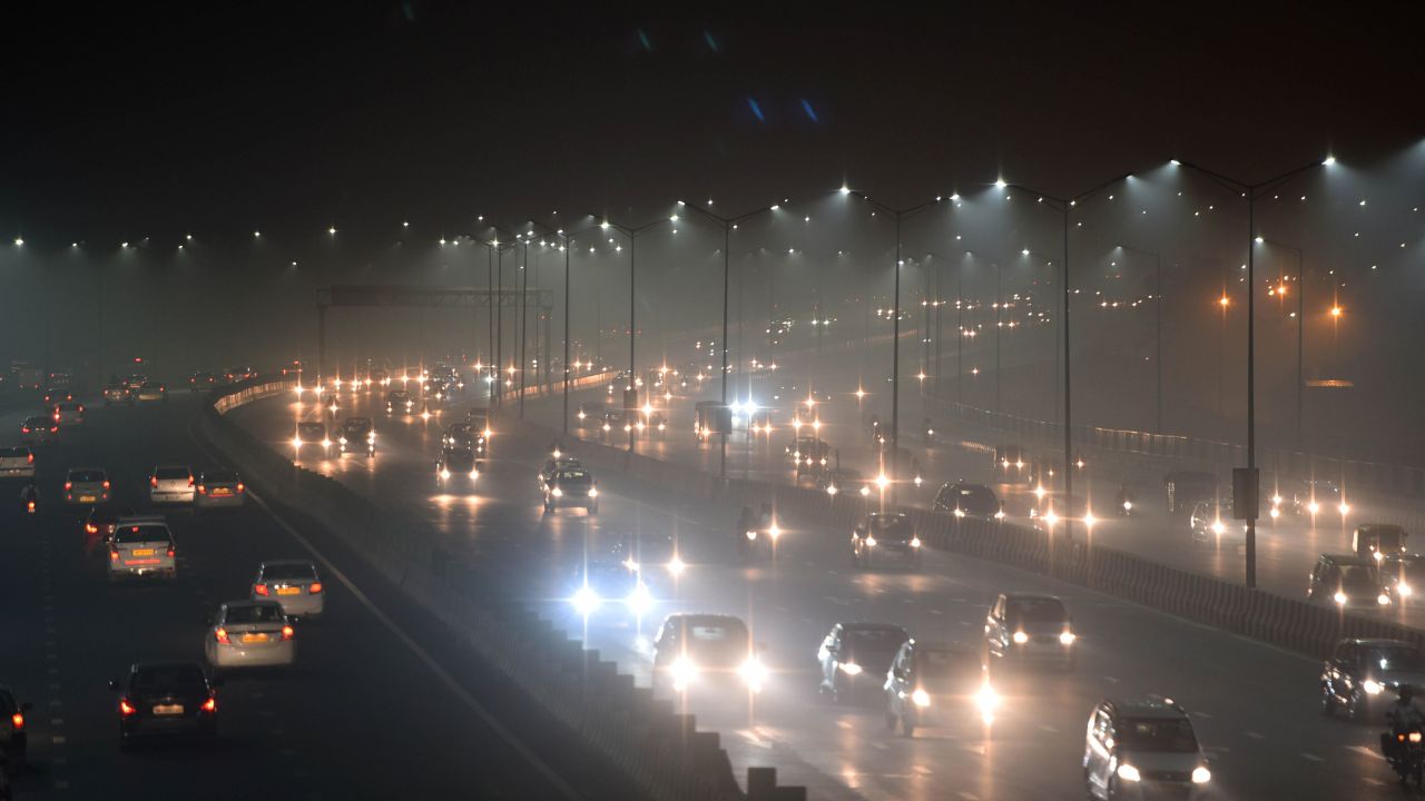 Thick smog has resulted in several days of low visibility across New Delhi. 
