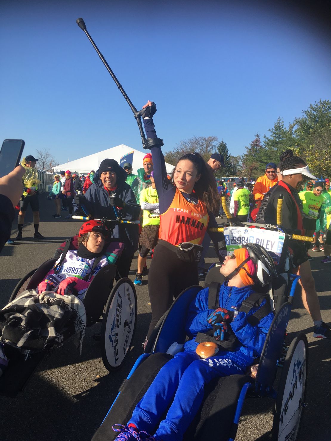 Hannah Gavios decided to participate in the New York City Marathon in 2018 after learning about Amanda Sullivan, who had previously completed marathons on crutches.