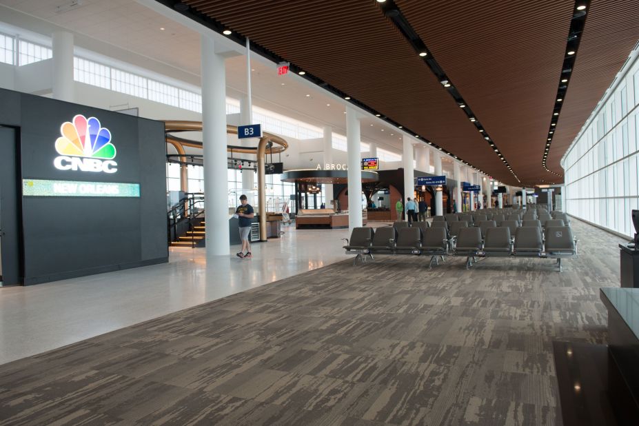 New Orleans Airport Opens Terminal