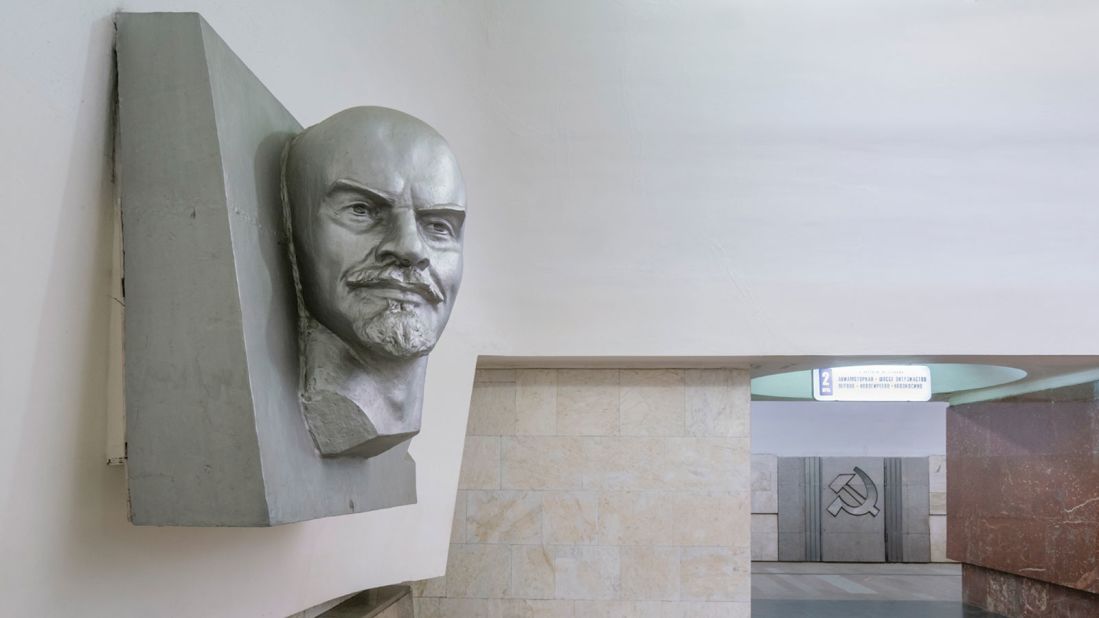 <strong>Ploshchad Ilyicha, Moscow: </strong>A sculpture of communist leader Vladimir Lenin is on display at Ploshchad Ilyicha on the Kalininsko-Solntsevskaya line in Moscow.<br />