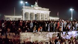 Amanpour Berlin Wall