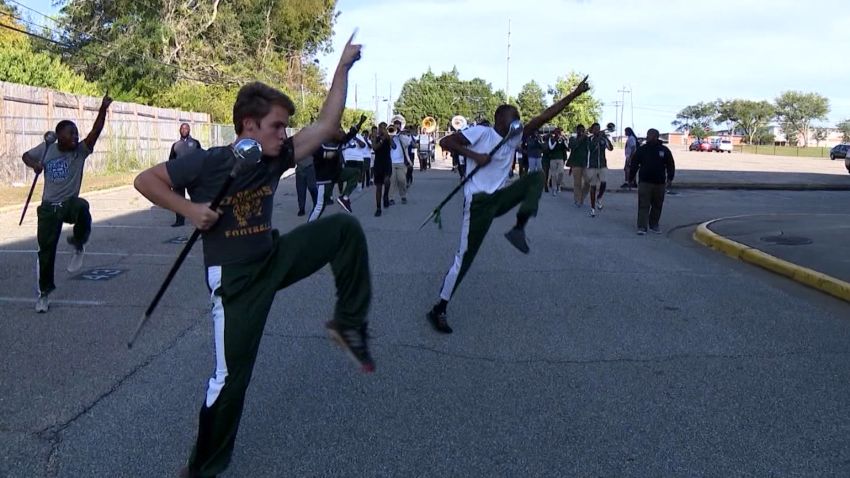 this-high-school-drum-major-is-an-internet-sensation-cnn