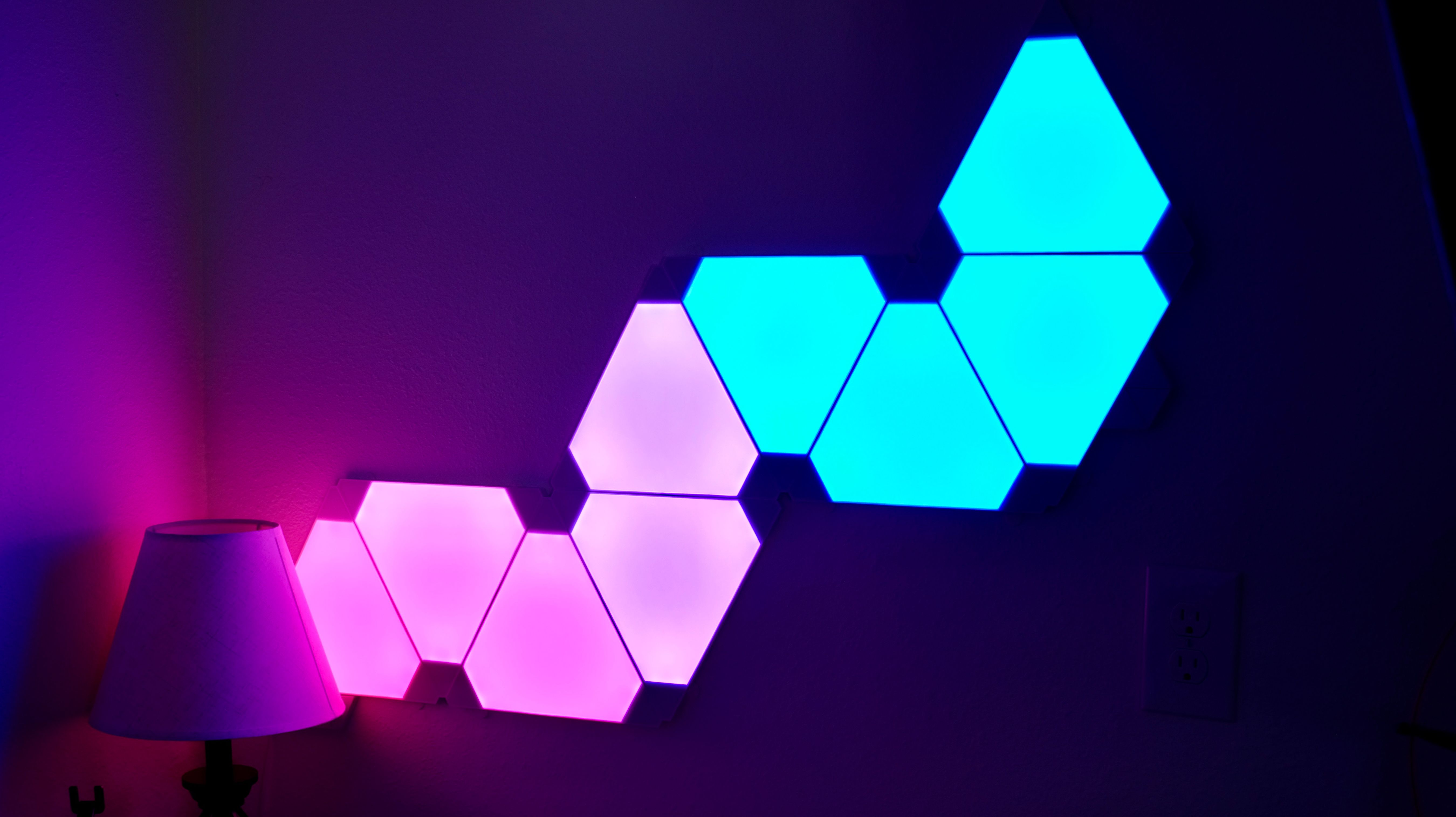 Articulation Tap Paradoks Nanoleaf Light Panels Review | CNN Underscored