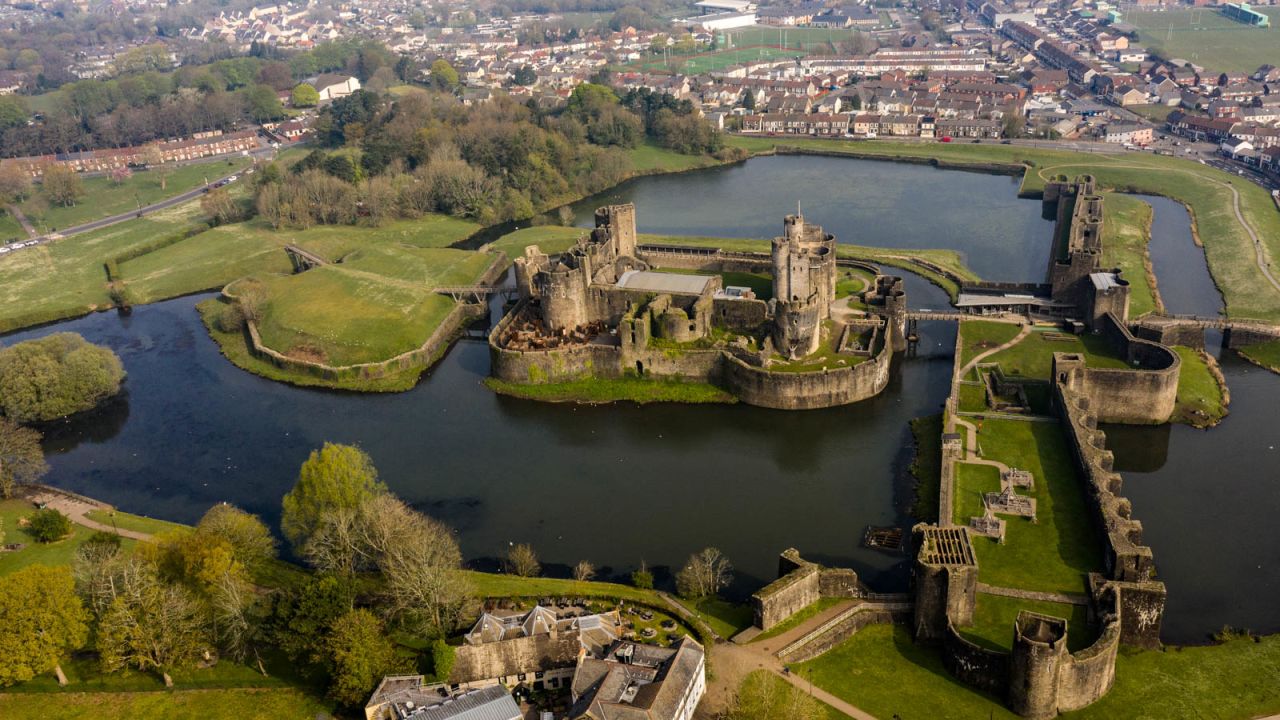 <strong>Caerphilly Castle:</strong> Welcome to the second largest castle in Britain, only coming second to the royal castle of Windsor. 