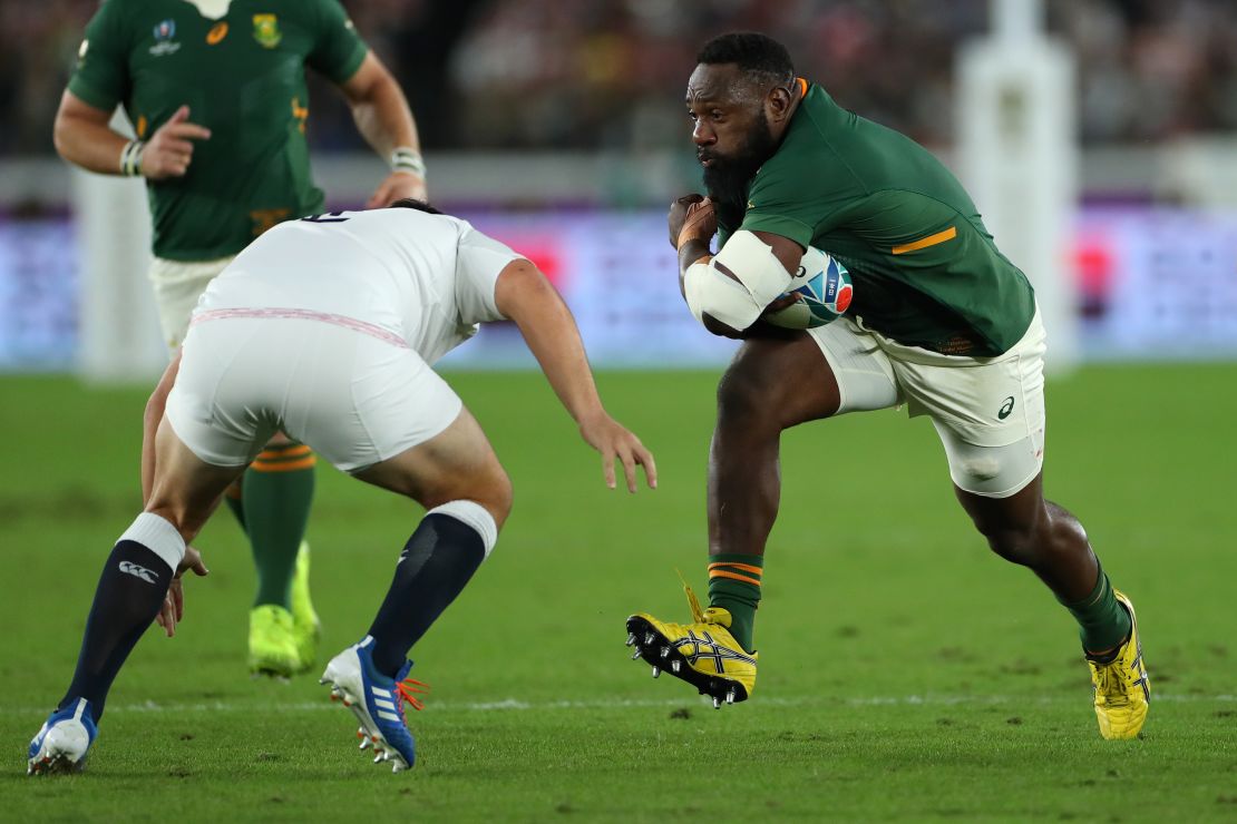 Tendai 'The Beast' Mtawarira runs at the England defence during the Rugby World Cup 2019 Final, the last of his 117 Tests for his nation. 