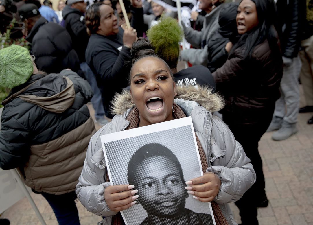 Brittani Smith protests the scheduled execution of Rodney Reed during a demonstration in Bastrop, Texas, on Wednesday, November 13. Reed was sentenced to death more than 20 years ago for the rape and murder of 19-year-old Stacey Stites. But Reed and attorneys with the Innocence Project <a href="https://www.cnn.com/2019/11/14/us/rodney-reed-texas-death-row-thursday/index.html" target="_blank">say they have evidence that exonerates him.</a>
