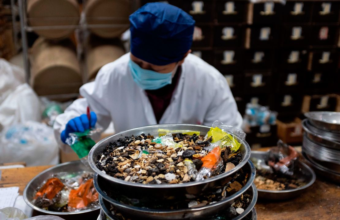 In recent years, the Chinese government has heavily promoted traditional Chinese medicine.