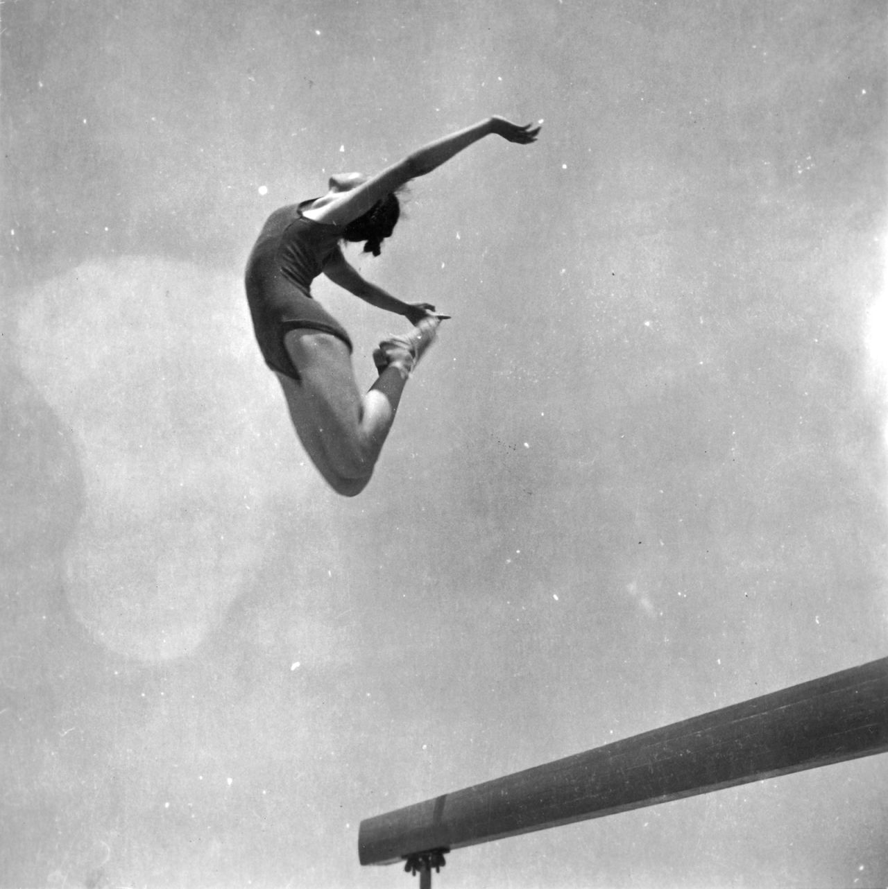 Sauvin's latest project brings together found photos of athletes from a single day in 1960.
