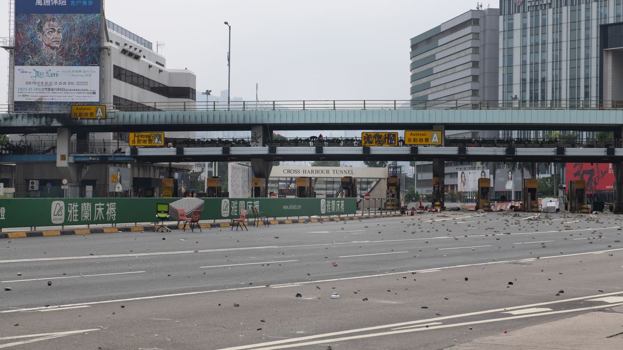 The entrance to the Cross-Harbour Tunnel, one of three tunnels connecting Hong Kong Island to Kowloon. The roadway is usually among the city's most packed.