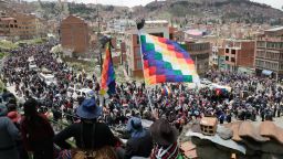 LA PAZ, BOLIVIA - NOVEMBER 21: Hundreds of people join a funeral procession for the victims killed during clashes with police at the Senkata fuel plant on November 21, 2019 in La Paz, Bolivia. Police and military forces on Tuesday escorted gasoline tankers from a major fuel plant of YPFB in Senkata that had been blockaded for five days by Evo Morales' backers and at least eight people were reported killed during the operation. Opposition accuses Evo Morales of instigating and planning blockades of food and fuel. Street violence has killed 32 people since a disputed October 20 vote. (Photo by Gaston Brito Miserocchi/Getty Images)