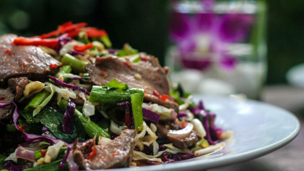<strong>Plea sach ko (Lime-marinated beef salad): </strong>More beef than salad, plea sach ko is a party dish that is served at festive occasions such as weddings, or alongside beer during a night out on the town.