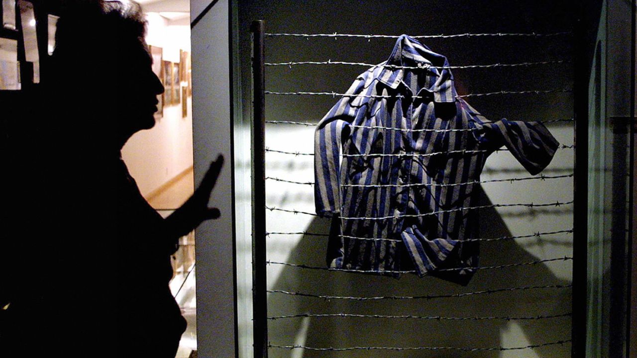 A Jewish prisoner uniform used in WWII, at the Holocaust Museum in Mexico City.