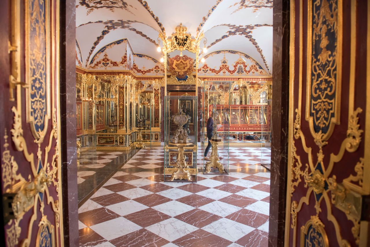 The Green Vault at Dresden's Royal Palace, which is home to around 4000 precious objects made of ivory, gold, silver and jewels, was broken into at 5am early Monday.