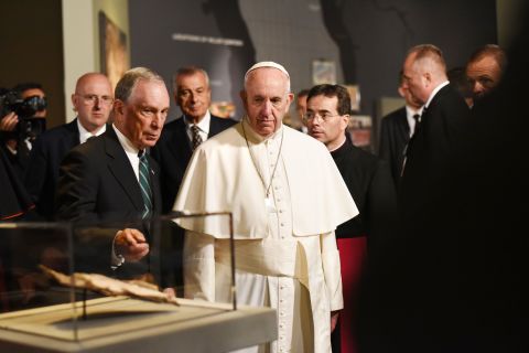 Bloomberg accompanies Pope Francis and other dignitaries at the 9/11 Memorial Museum in September 2015.