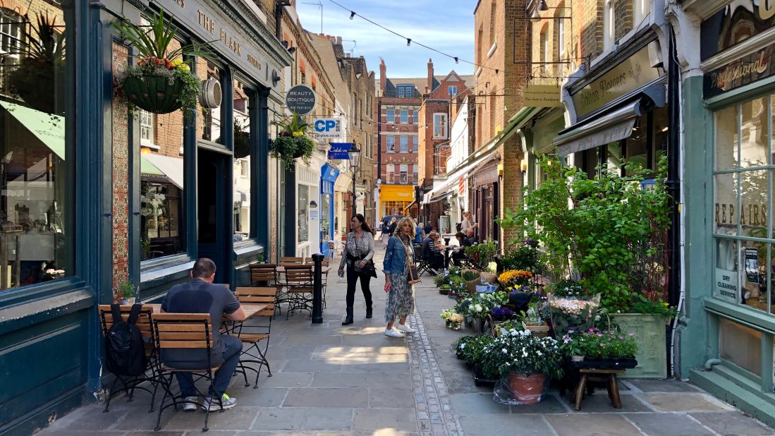 <strong>Flask Walk, Hampstead, London, England: </strong>Tucked away from the main road in Hampstead,  Flask Walk is a quintessentially London street, with a traditional pub, Victorian shopfronts and gorgeous residential housing.