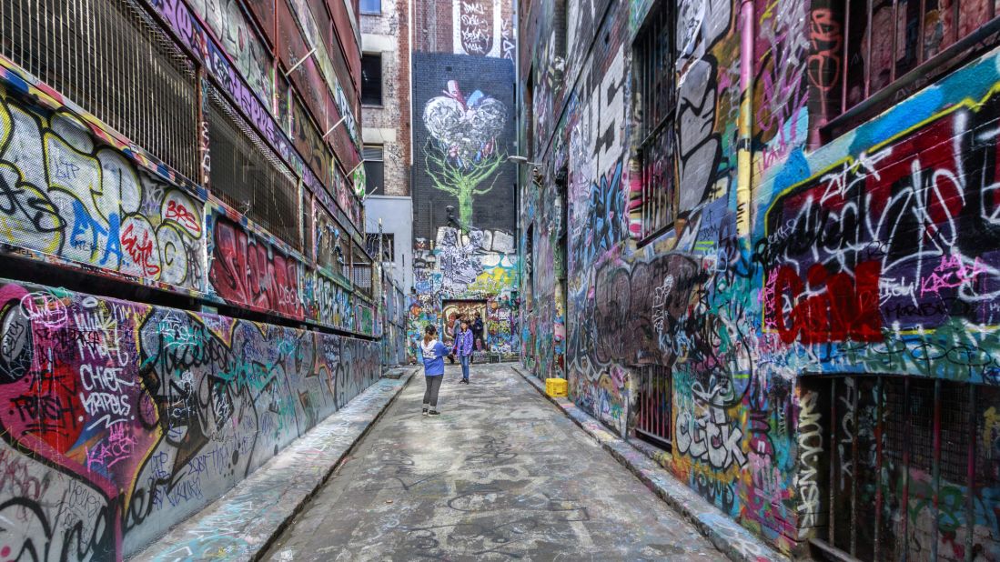 <strong>Hosier Lane, Melbourne, Australia:</strong> This graffiti covered alleyway is the epicenter of Melbourne's internationally renowned art scene. 