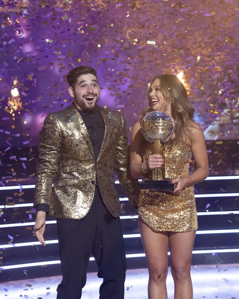 ‘Dancing With The Stars’ Season 28: Hannah Brown Wins | CNN