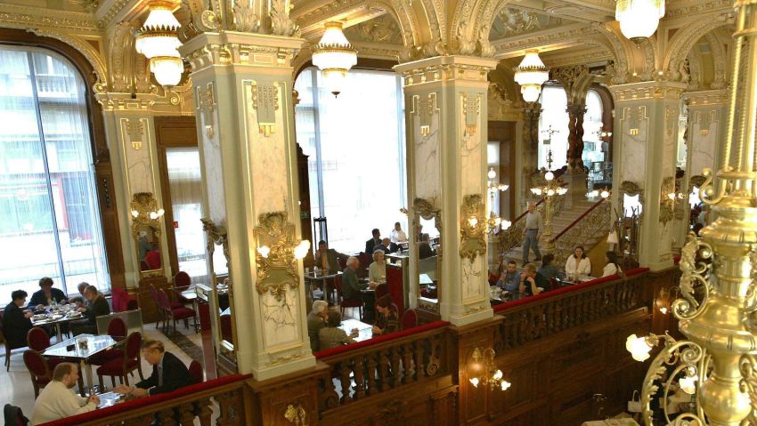 Budapest-NY-cafe