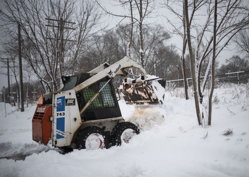 Thanksgiving Weather: Travel Issues Continue As Winter Conditions ...