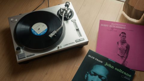 Audio-Technica silver vinyl record player -stock