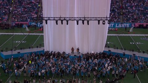 The power went out briefly during the halftime show at the NFL Thanksgiving Day Classic in Detroit. 