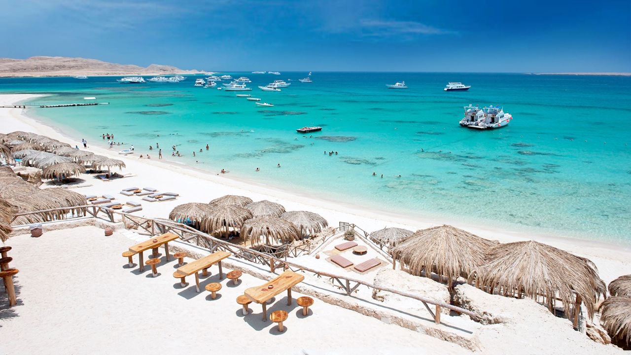 <strong>Beaches: </strong>With more coast than Florida, Egypt has many places to relish sun, sea and sand. With its soft white sand and warm blue-green water, Mahmya Beach on Giftun Island (near Hurghada) often tops the list of Egypt's best beaches.