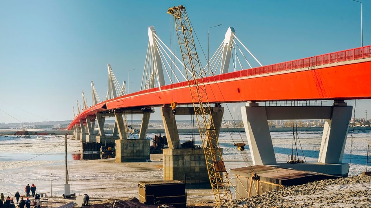 6089559 29.11.2019 A general view shows the new cross-border automobile cable-stayed bridge across the Amur River connecting the Russian city of Blagoveshchensk and the Chinese city of Heihe, outside the Far Eastern city of Blagoveshchensk, Russia. The bridge is the only road bridge across the Amur on the Russian-Chinese border and is expected to come into service by April 2020. The construction of the bridge began in 2016 and last May the two sections of the bridge were connected. Dmitry Tupikov/Sputnik via AP