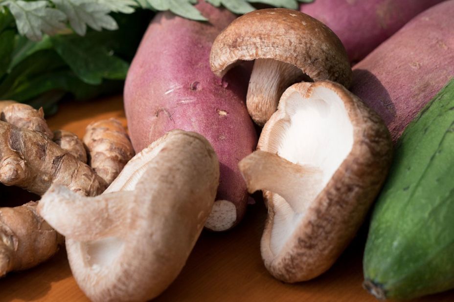 Mushrooms, particularly shiitake, contain more than 100 compounds with immune-protecting properties.<br />