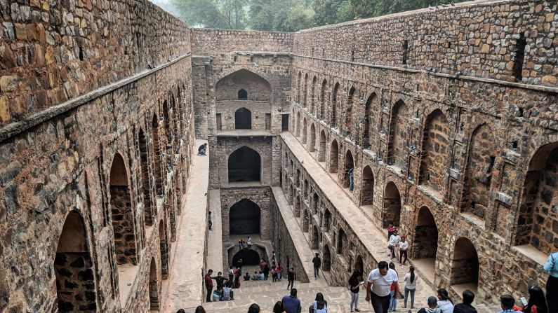 <strong>Agrasen Ki Baoli: </strong>Located in the heart of New Delhi, nestled among skyscrapers, Agrasen Ki Baoli is a spectacular sight that's easy to miss. It features 108 steps, which descend to the blackness of a now-empty covered water reservoir. 
