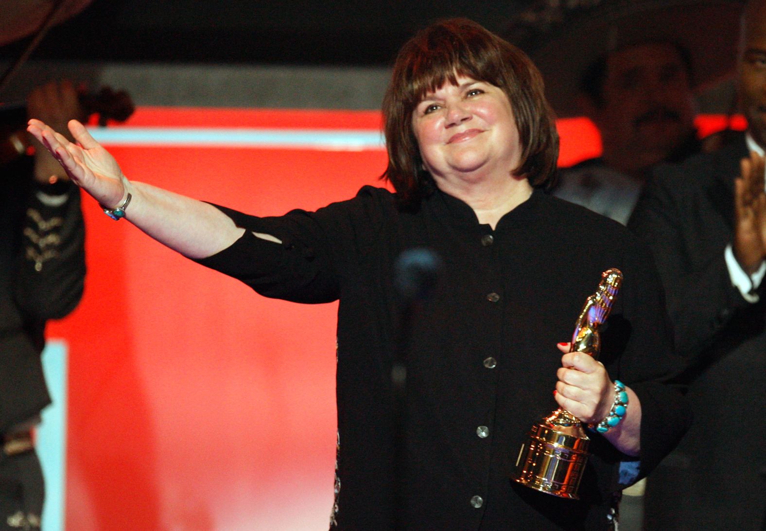 Ronstadt, seen here accepting the Trailblazer Award during the 2008 ALMA Awards, released her last solo album in 2004. Called "Hummin' to Myself," it was a collection of standard songs recorded with a small jazz ensemble, Ronstadt writes in her memoir. "After I turned 50, my voice began to change, as older voices will," she said. "I re-crafted my singing style and looked for new ways to tell a story with the voice I had."