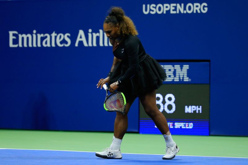 serena williams breaks tennis racket