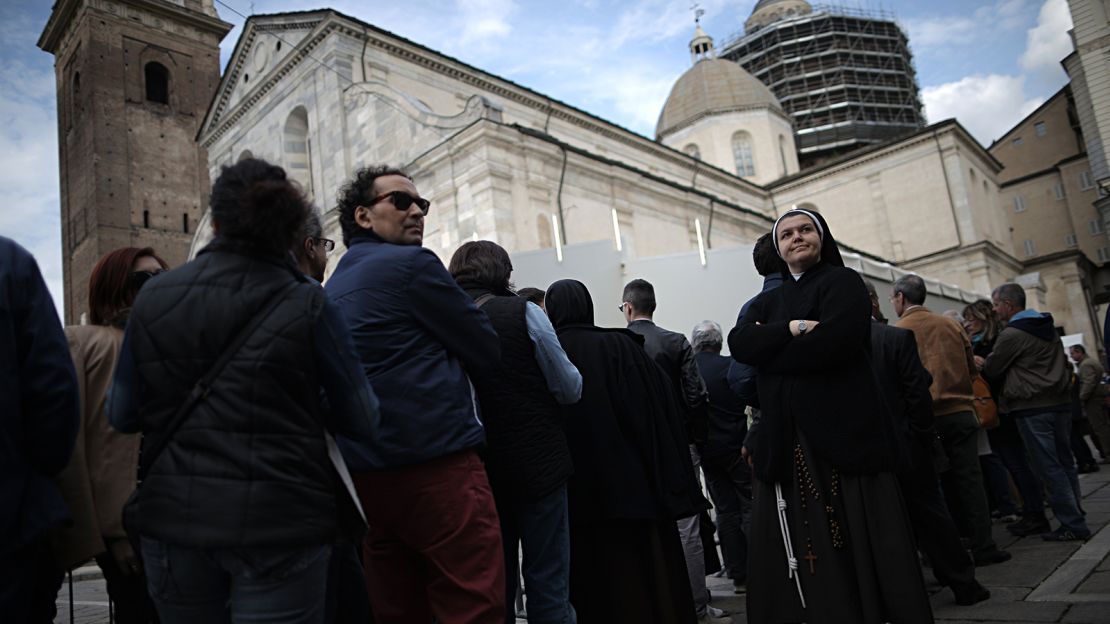 The lines are enormous when the Shroud is on display