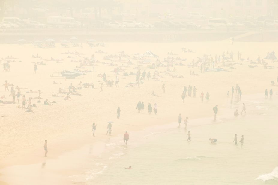 A smoke haze blankets Bondi Beach as the air quality index reaches higher than ten times hazardous levels in some suburbs of Sydney on December 10.